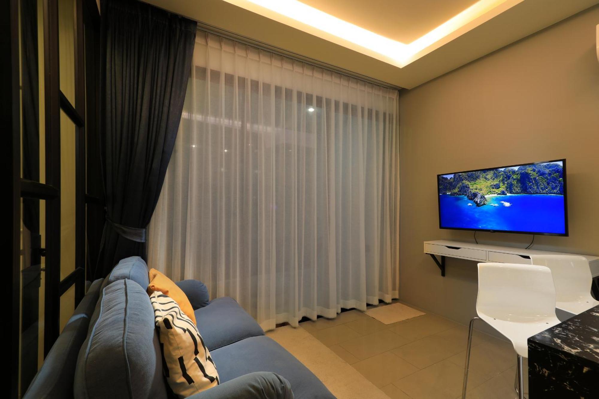 The Sea View Room In Palmyrah Surin By Holy Cow Exteriör bild