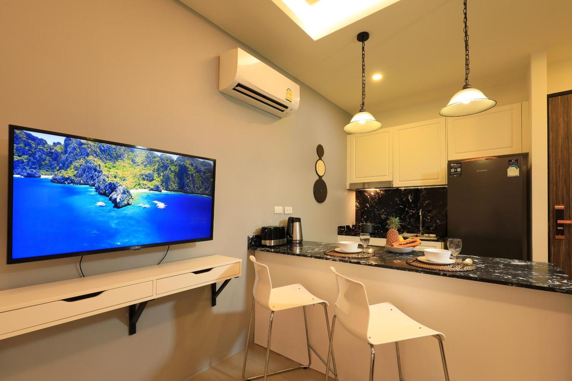 The Sea View Room In Palmyrah Surin By Holy Cow Exteriör bild