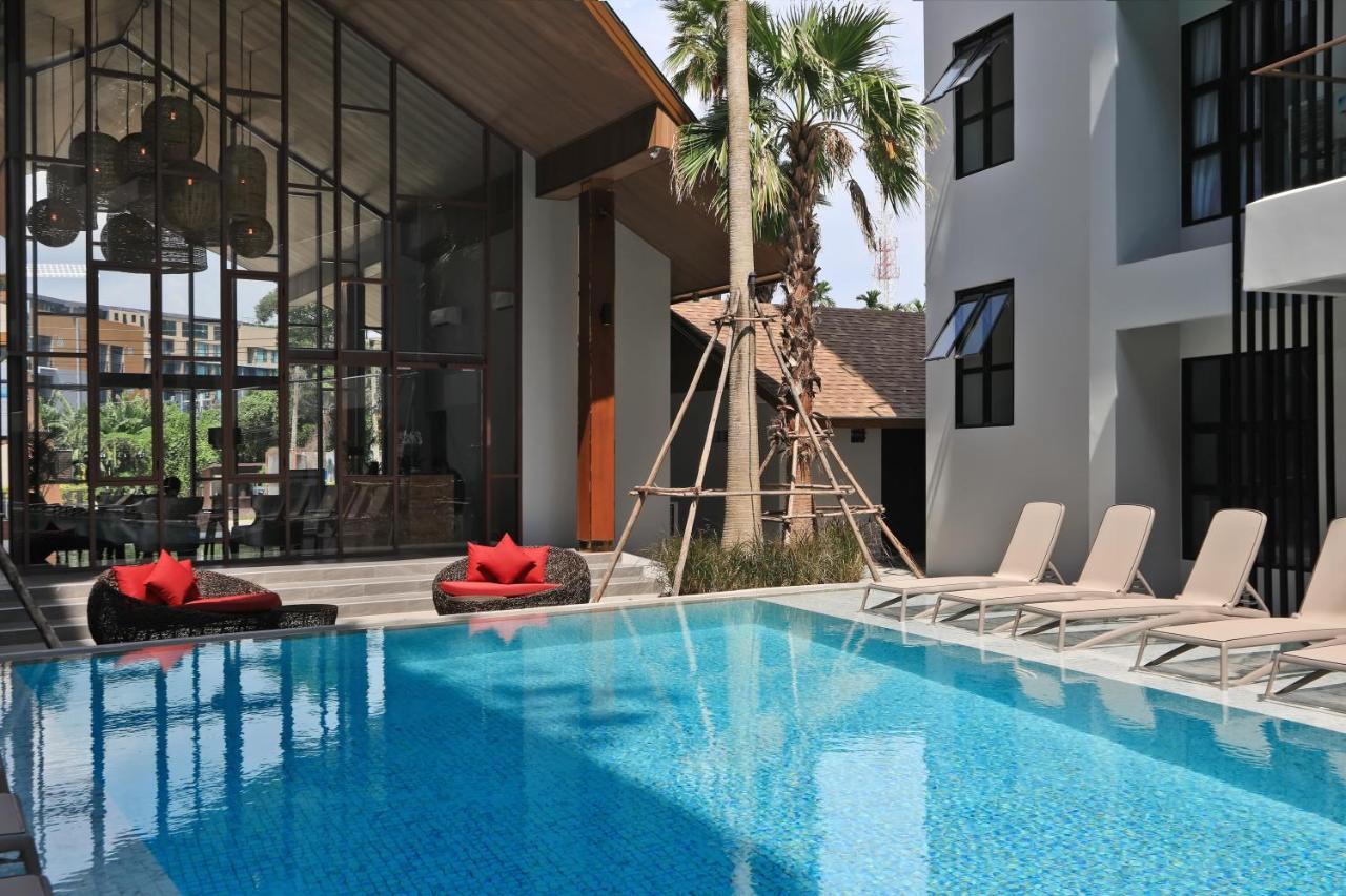 The Sea View Room In Palmyrah Surin By Holy Cow Exteriör bild